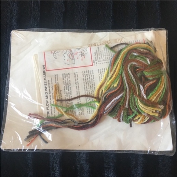 THE CREATIVE CIRCLE Stitchery Kit Plow & Wheelbarrow Wall Hangings - Picture 4 of 7